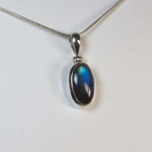 colgante-labradorita-ovalado-peque-plata-925-silverboat