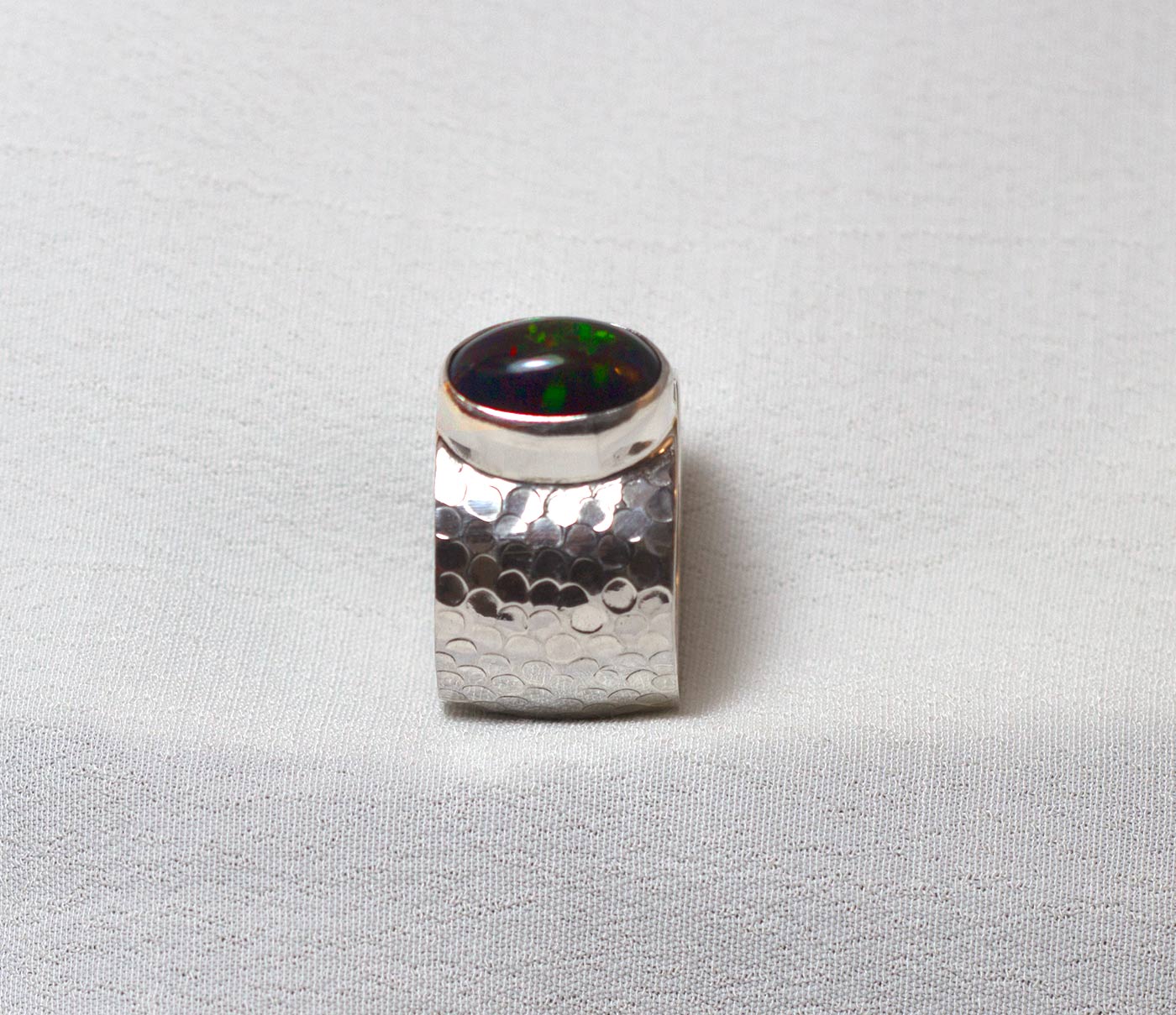 anillo-plata-rilsak-martelado-opalo5-silverboat