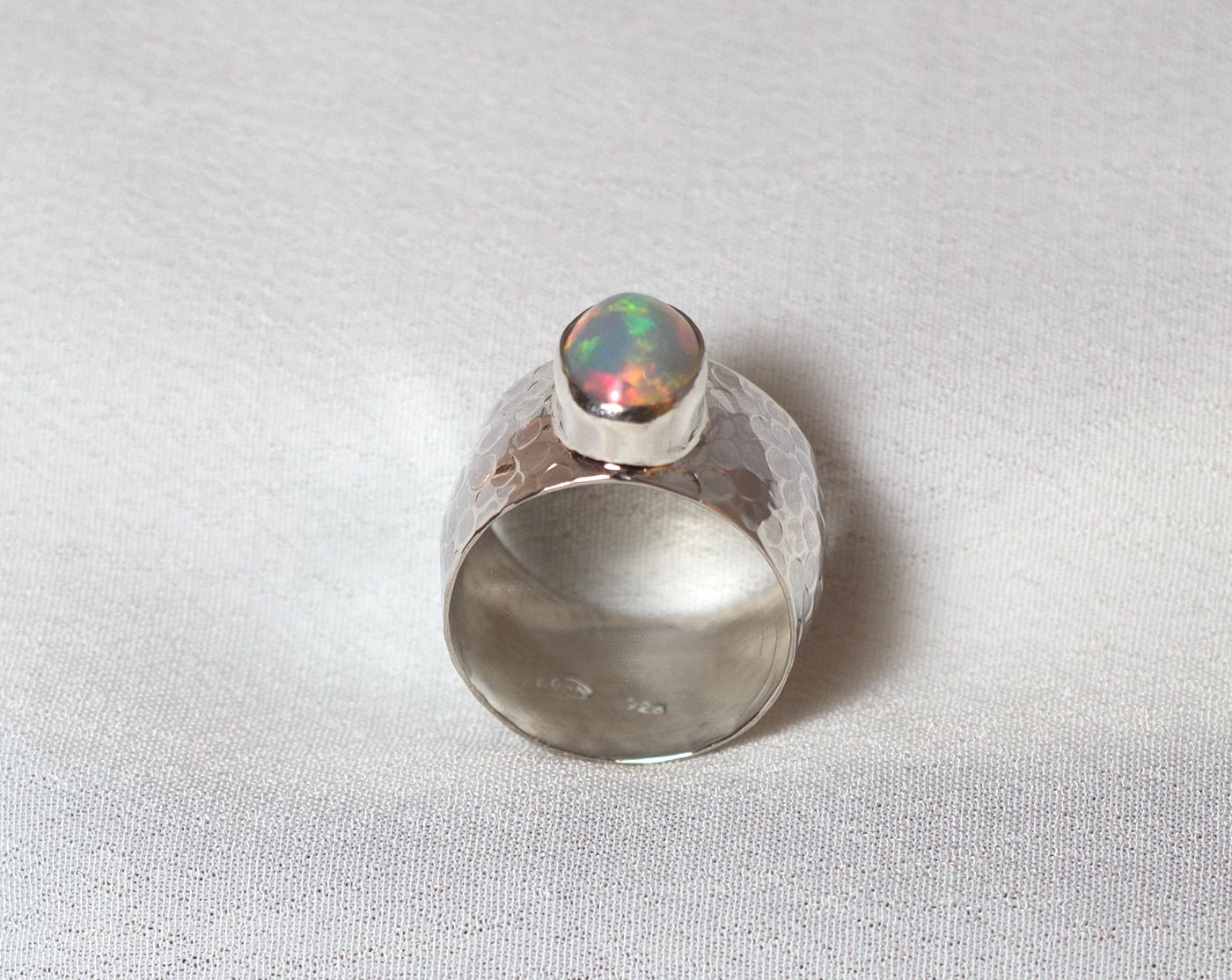 anillo-plata-rilsak-martelado-opalo6-silverboat