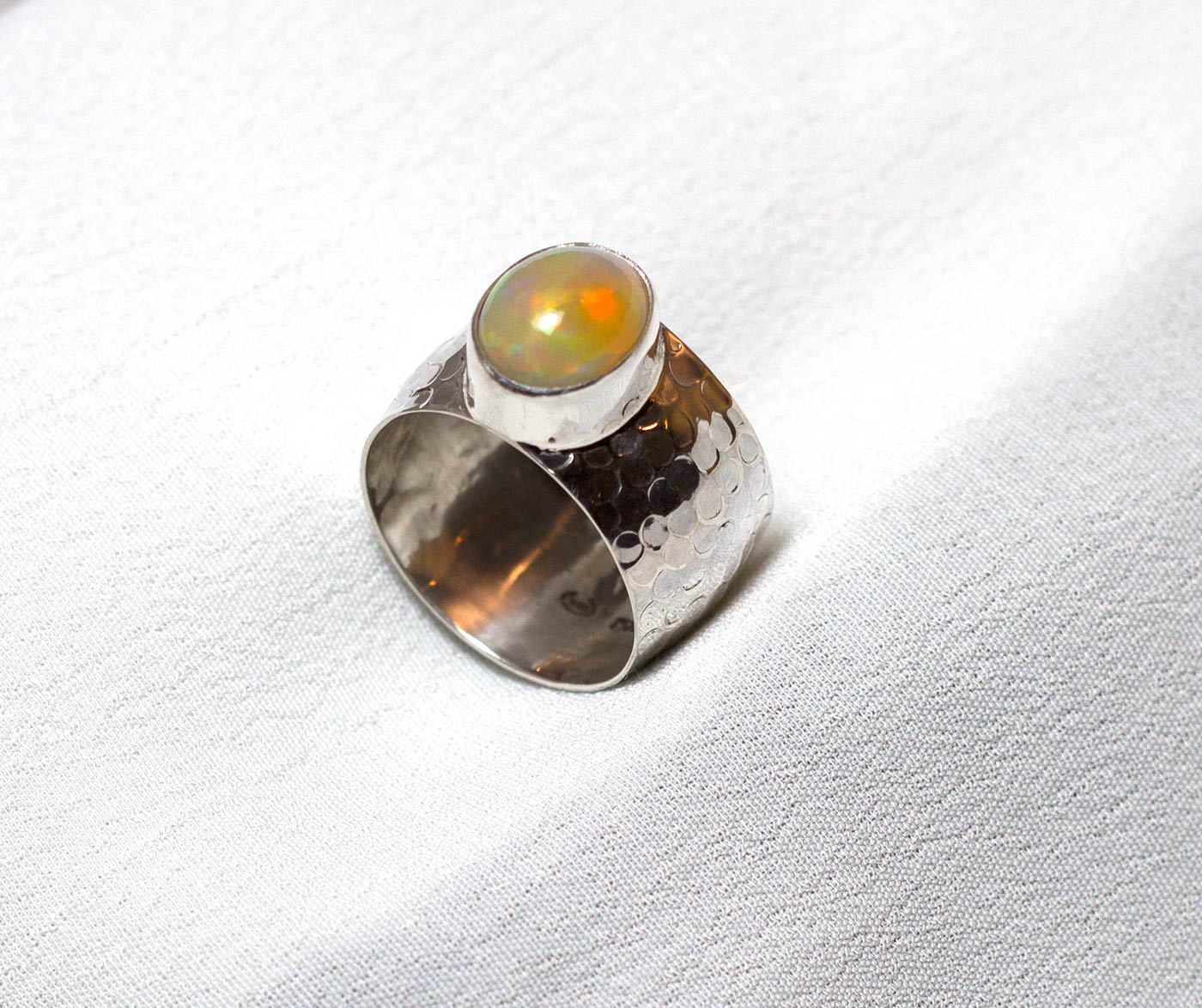 anillo-plata-rilsak-martelado-opalo8-silverboat