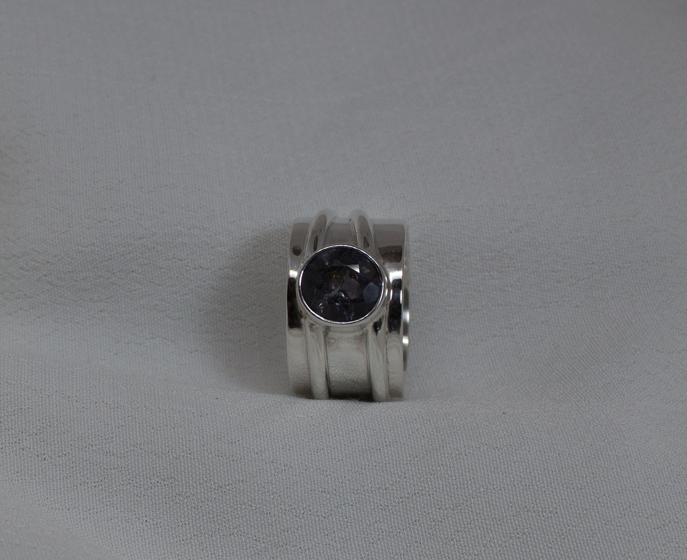 anillo-plata-de-ley-925-espinela-azul-silverboat