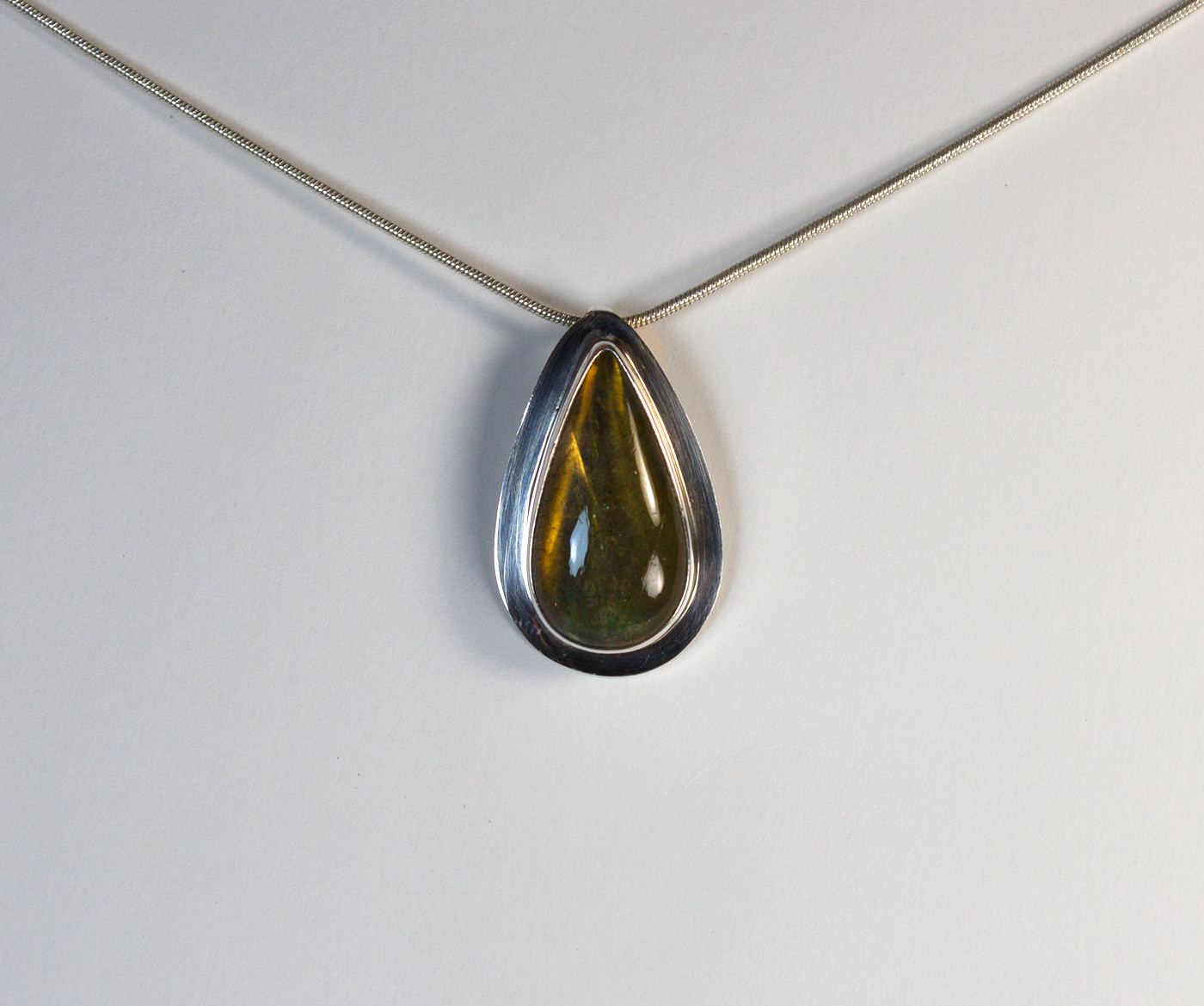 colgante-plata-925-labradorita-silverboat