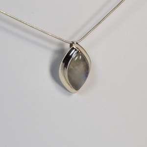 pendant-rainbow-moonstone-3-sterling-silver-925-silverboat