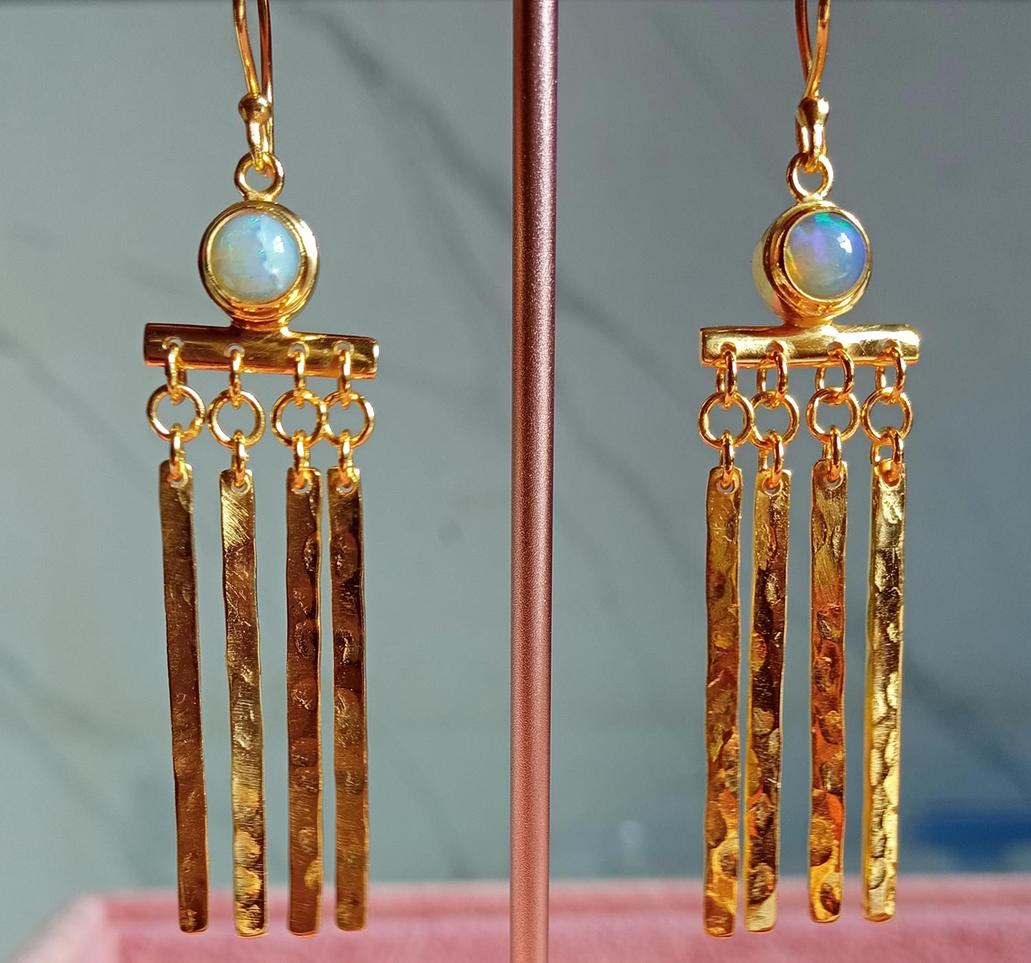 pendientes-etrusco-1-oro-opalo-silverboat.es