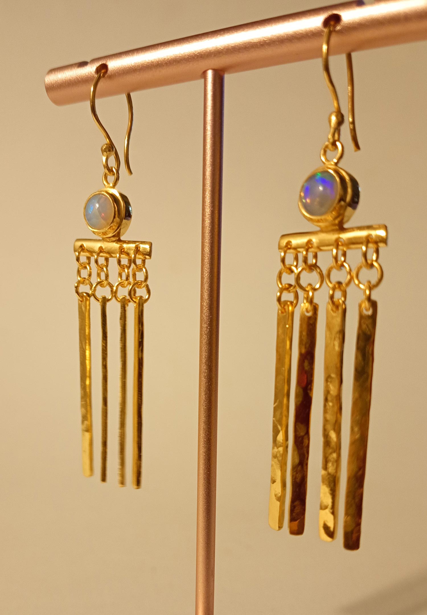 pendientes-etrusco-oro-4-opalo-silverboat.es