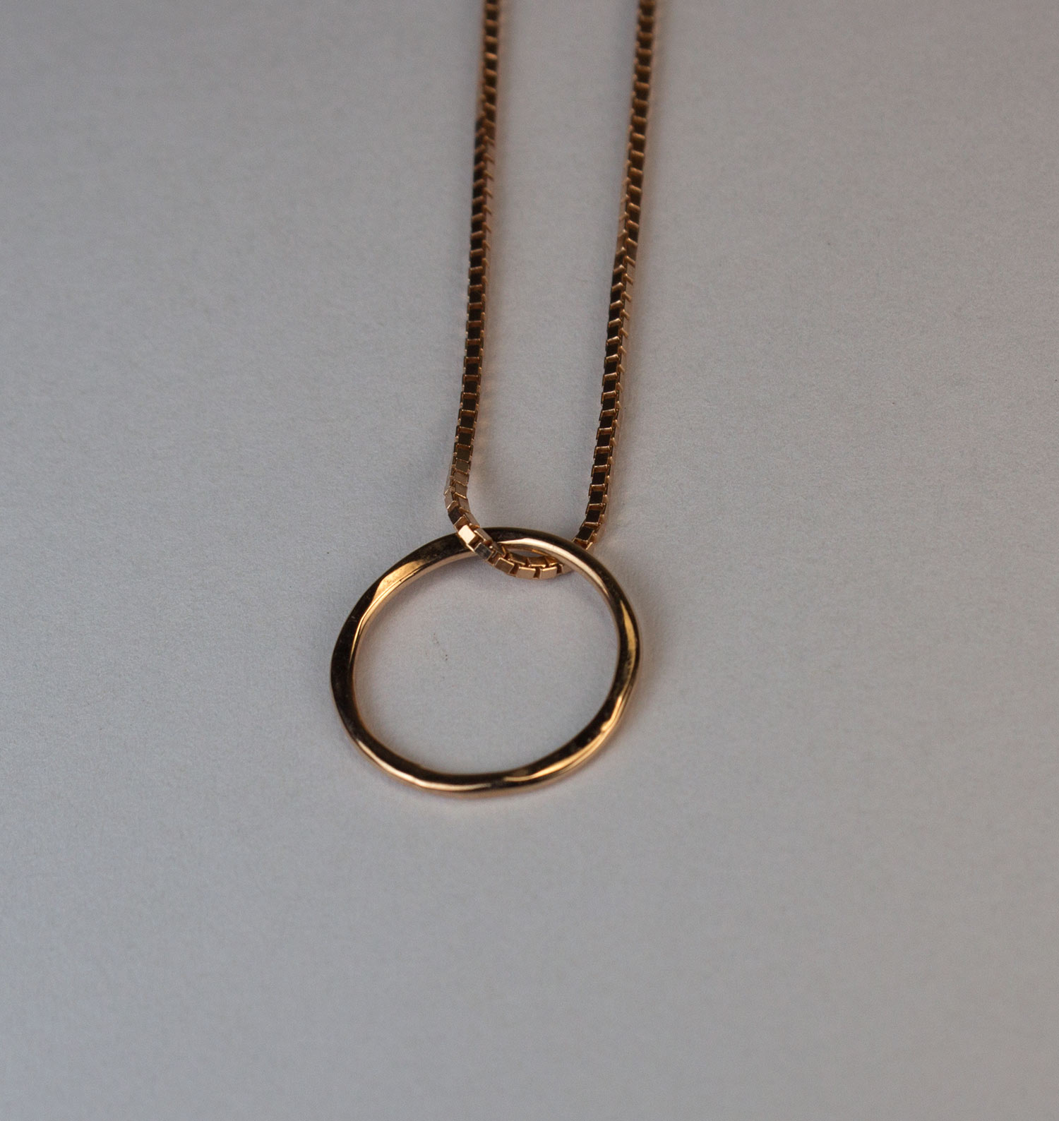 colgante-oro-rosa-plata-circulo-silverboat